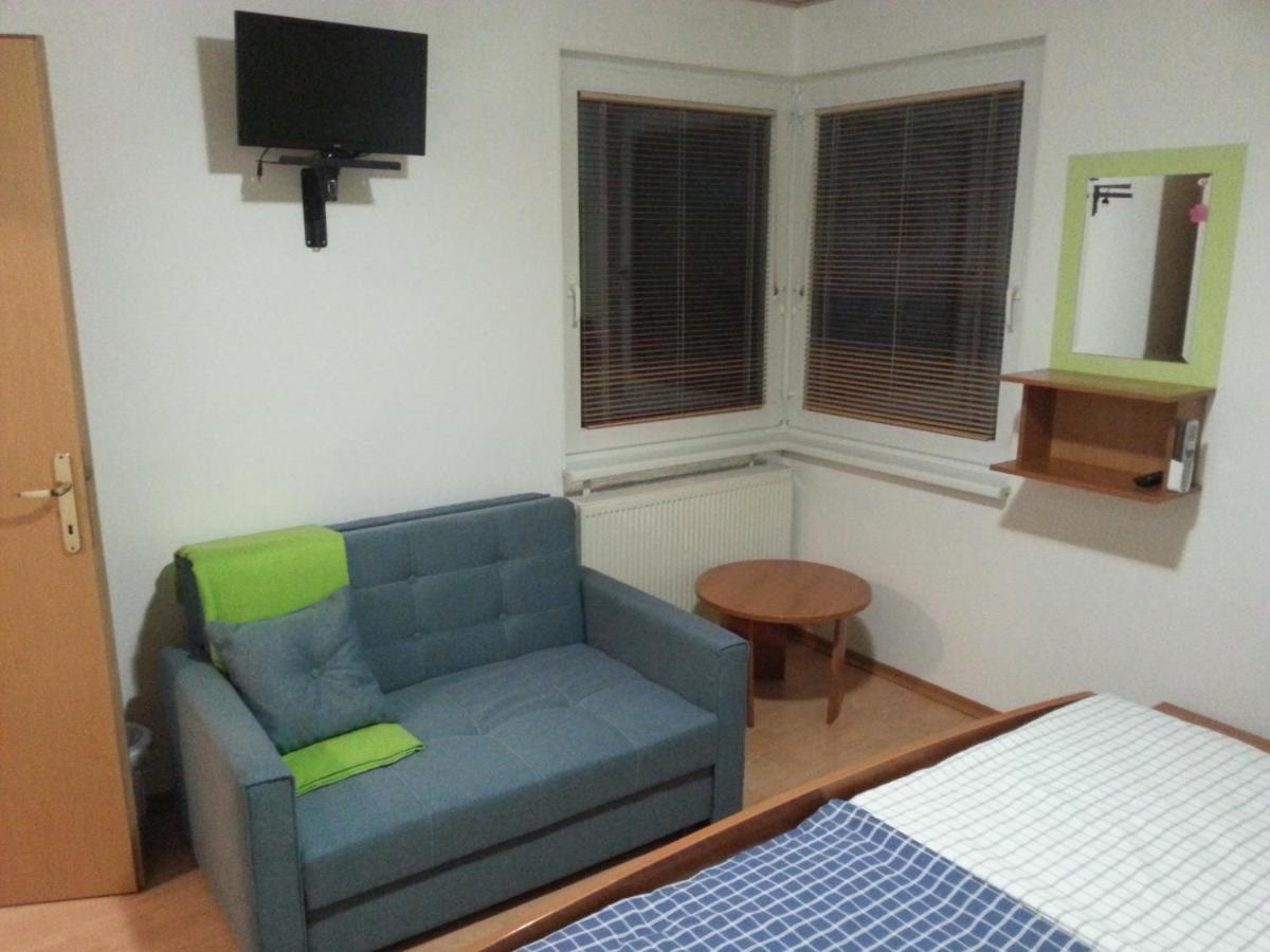 Homestay Apartmaji In Sobe Kocjancic *