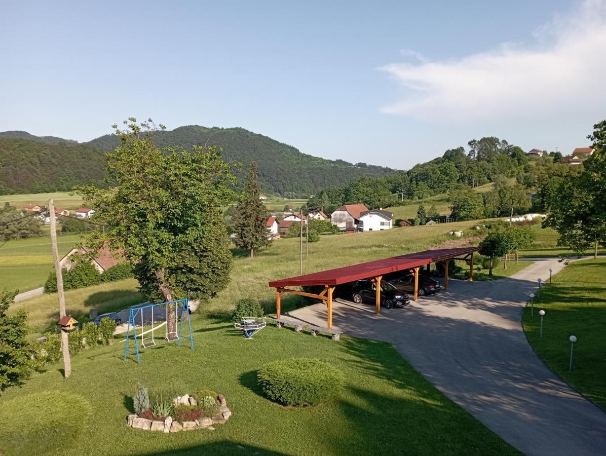 Apartmaji In Sobe Kocjancic Homestay