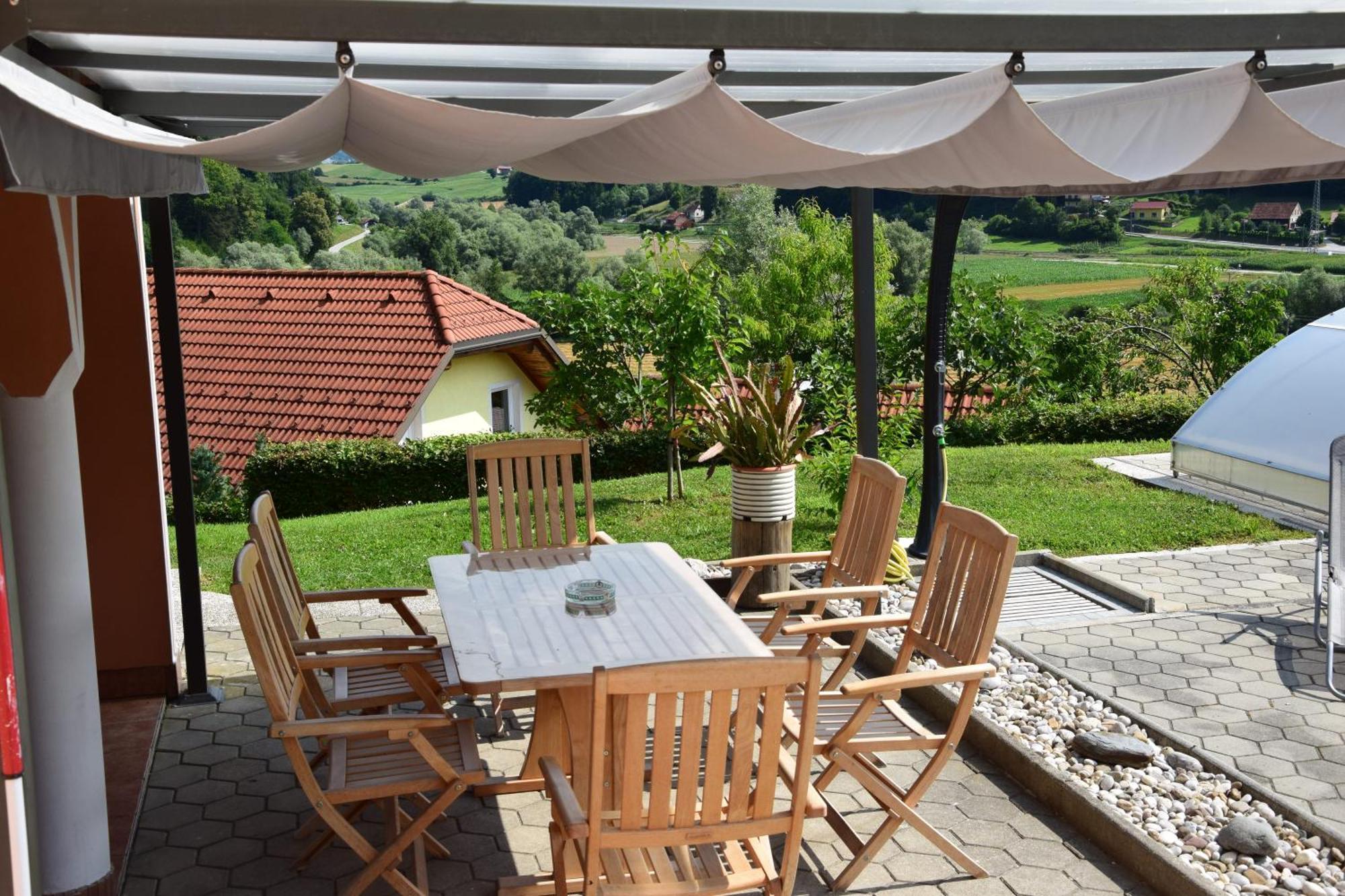 Apartmaji In Sobe Kocjancic Homestay